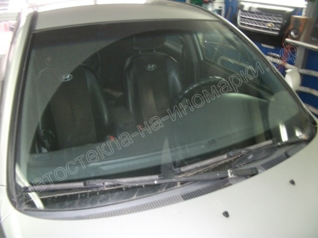 Купить лобовое стекло для Hyundai Elantra в Москве