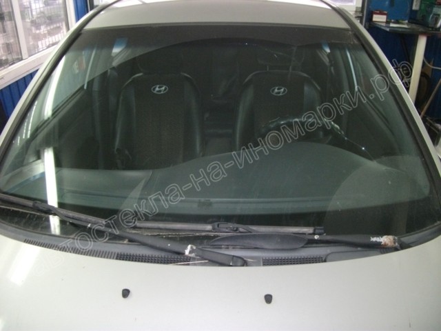 Левое стекло Hyundai Elantra